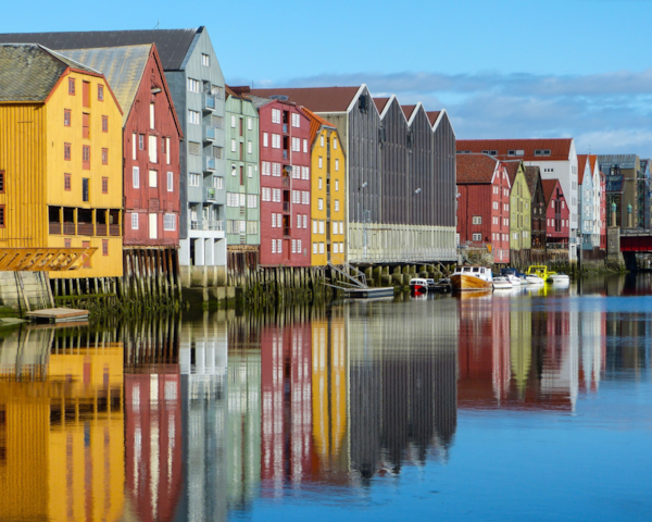 Bilde av bryggen i Trondheim 